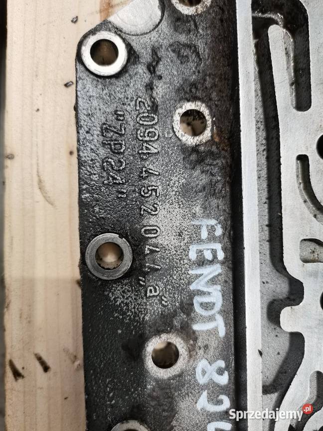 Fendt 824 Favorit Obudowa 2094 401 031 H wielkopolskie Wilkowo sprzedam