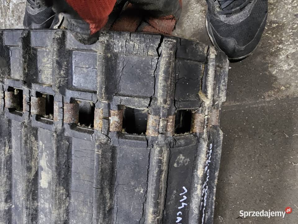 Skuter śnieżny gąsienica taśma 290 na 38 114 sprzedam