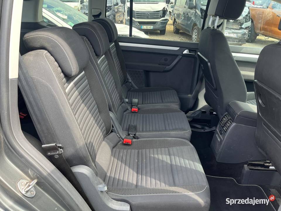 VOLKSWAGEN Touran 12 TSi 105 Cup DR315 manualna Kielce