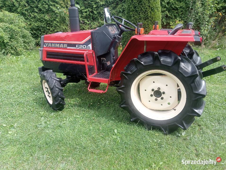 Ciągnik 4x4 Kubota 20 wspomaganie kierownicy Jasienica Rosielna