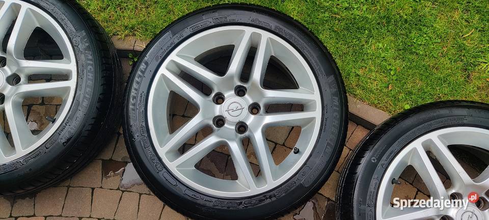 Koła 5x110 Vectra C 22545R17
