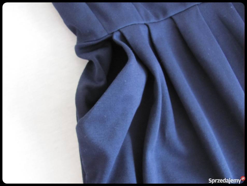 Sukienka granatowa z półgolfem i kieszeniami 38 niebieski Płock sprzedam