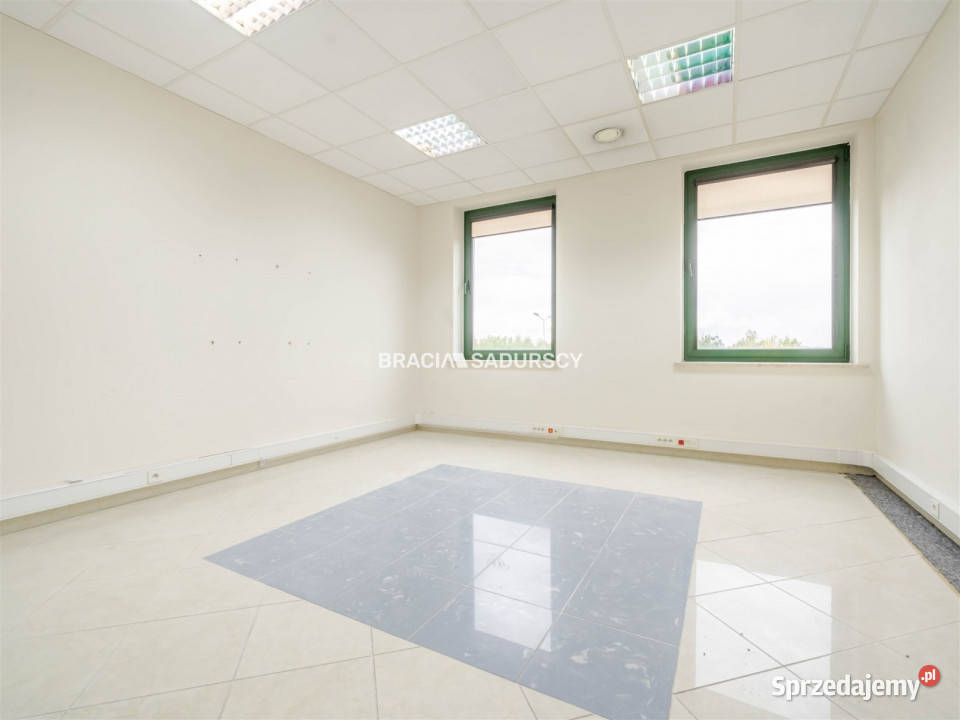 Lokal 156m Kraków dojazd asfaltowy