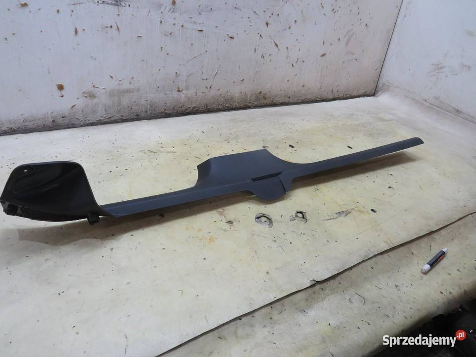 OSŁONA PROGU LEWA PASSAT B8 KOMBI 3G0853371 osobowe lubelskie