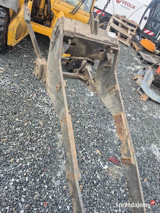 Tuz przedni podnosnik do traktora Renault innego Turek