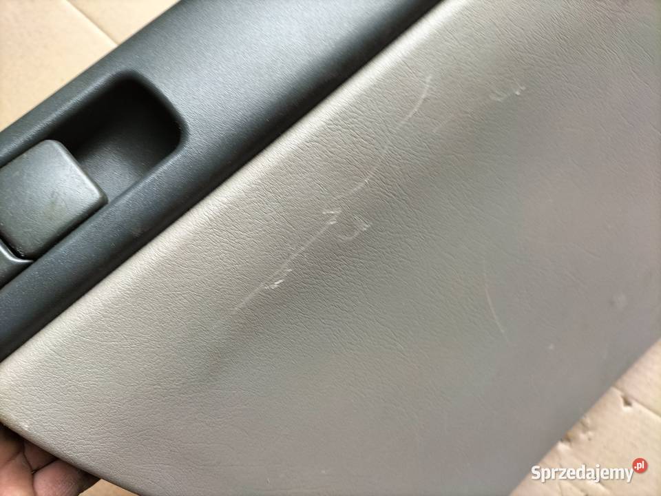 VOLVO S40 V40 SCHOWEK PASAŻERA