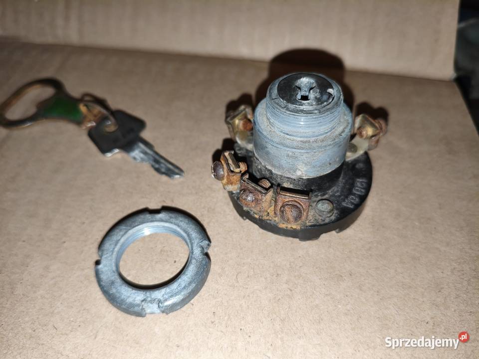 Stacyjka z kluczykiem Dniepr MT K650 MW650 Ural Leszno