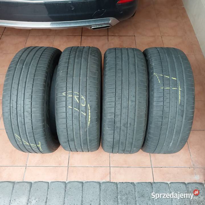 Falken Azenis FR510 SUV 23550R19 komplet sprzedam