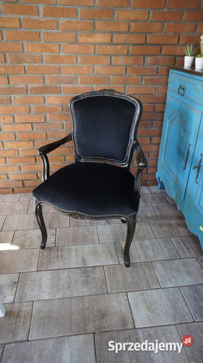 Stylowy Fotel Renowacji Czarny Welur Lusówko