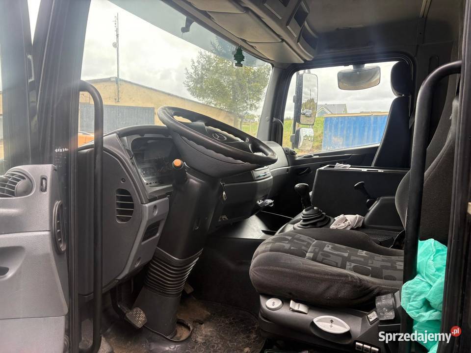 mercedes atego 1224 chłodnia hakowa hakówka Sierakowice