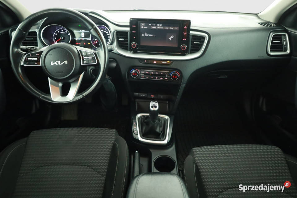 Kia Ceed 15 TGDI wielofunkcyjna kierownica Katowice