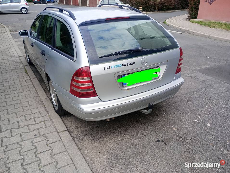 Mercedes c klasa Rok produkcji 2005