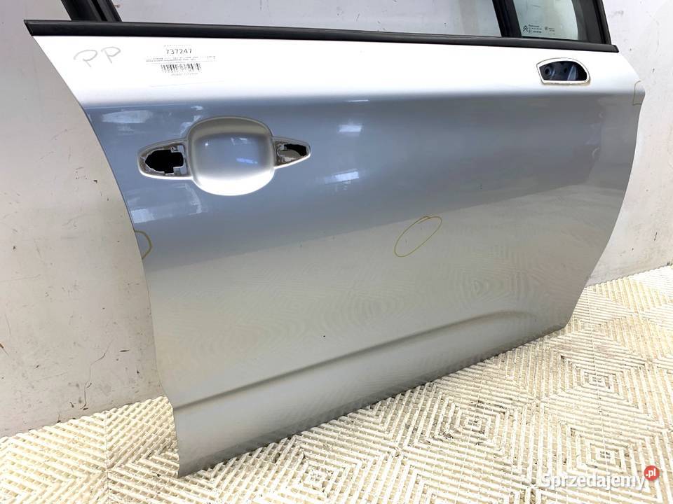 DRZWI PRAWY PRZÓD CITROEN C4 II Hatchback LAKIER