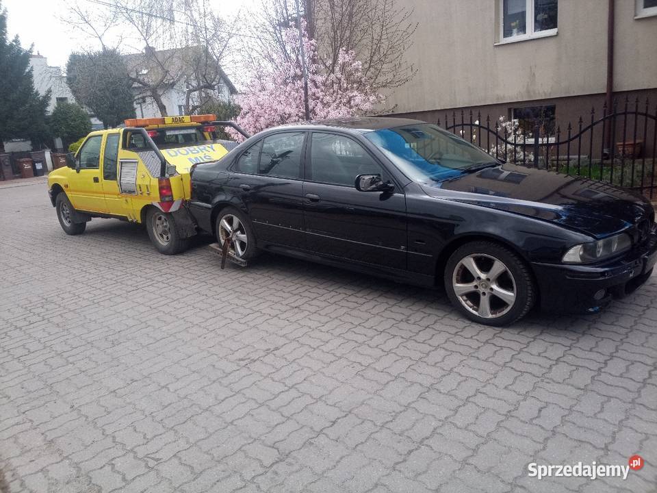 Pomoc drogowa Holownik miejski 4x4 regulowane zawieszenie Bydgoszcz