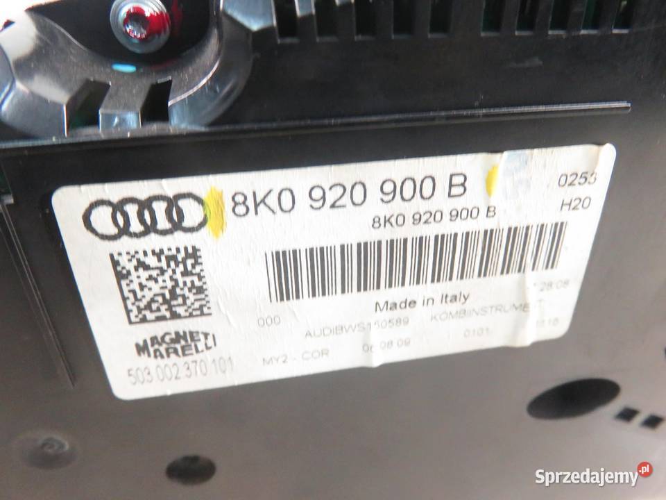 LICZNIK AUDI A4 B8 18 TFSI 8K0920900B małopolskie