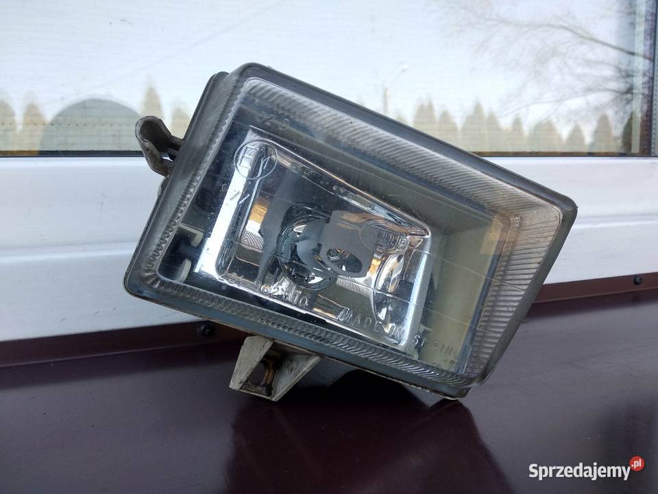 VW Polo III 3 6N halogen prawy lampa Sieradz