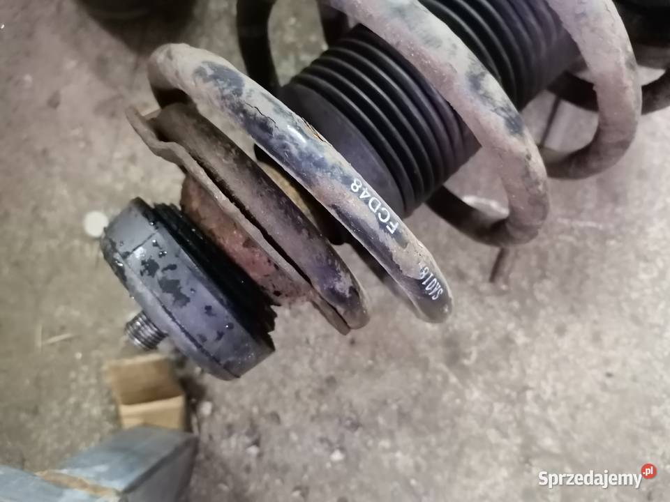 Kolumny Mcpersona Audi 80 B4 cabrio 23 NG Rok produkcji 1992 Łaziska Górne
