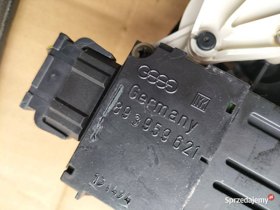 AUDI 80 B4 80B4 PANEL NAWIEWU KLIMATYZACJI Panele sterowania, przełączniki