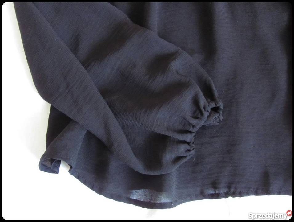 Czarna lekka bluzka koszula z wiązaniem dekolcie Płock