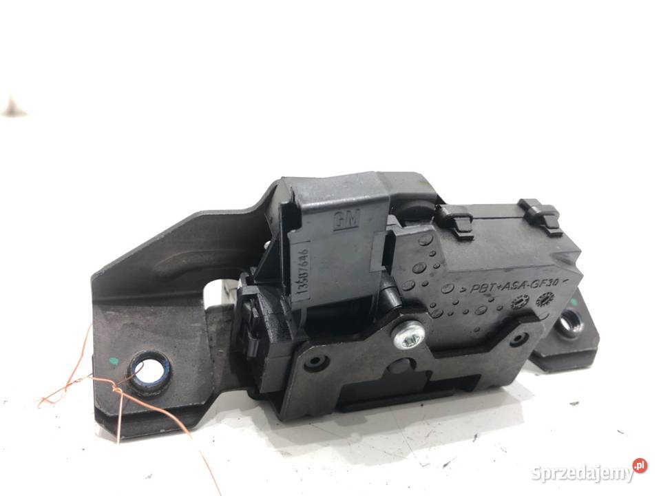 ZAMEK KLAPY TYŁ OPEL ZAFIRA C Minivan 13587646 Karoseria podkarpackie