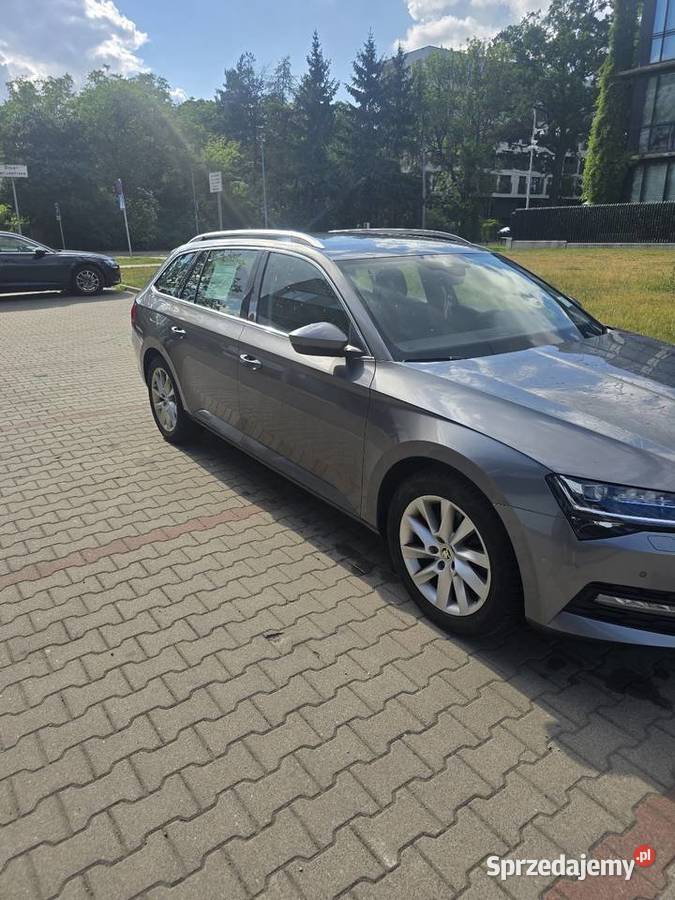 Skoda SuperB nawigacja Warszawa
