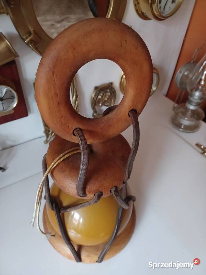 Piękna stylowa lampa Kolekcja