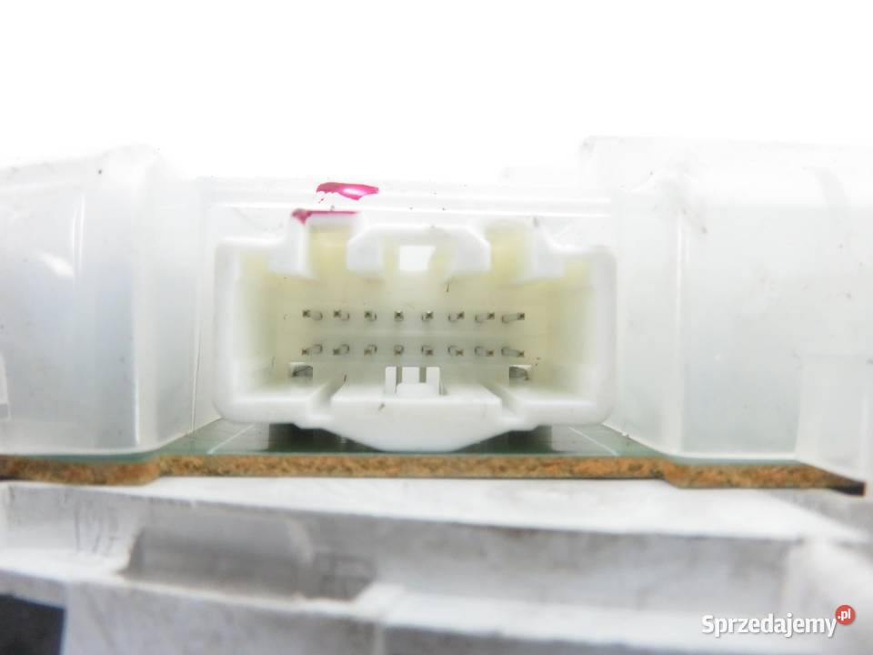 LICZNIK MAZDA 5 CR19 2 LFF7 CDCC33B