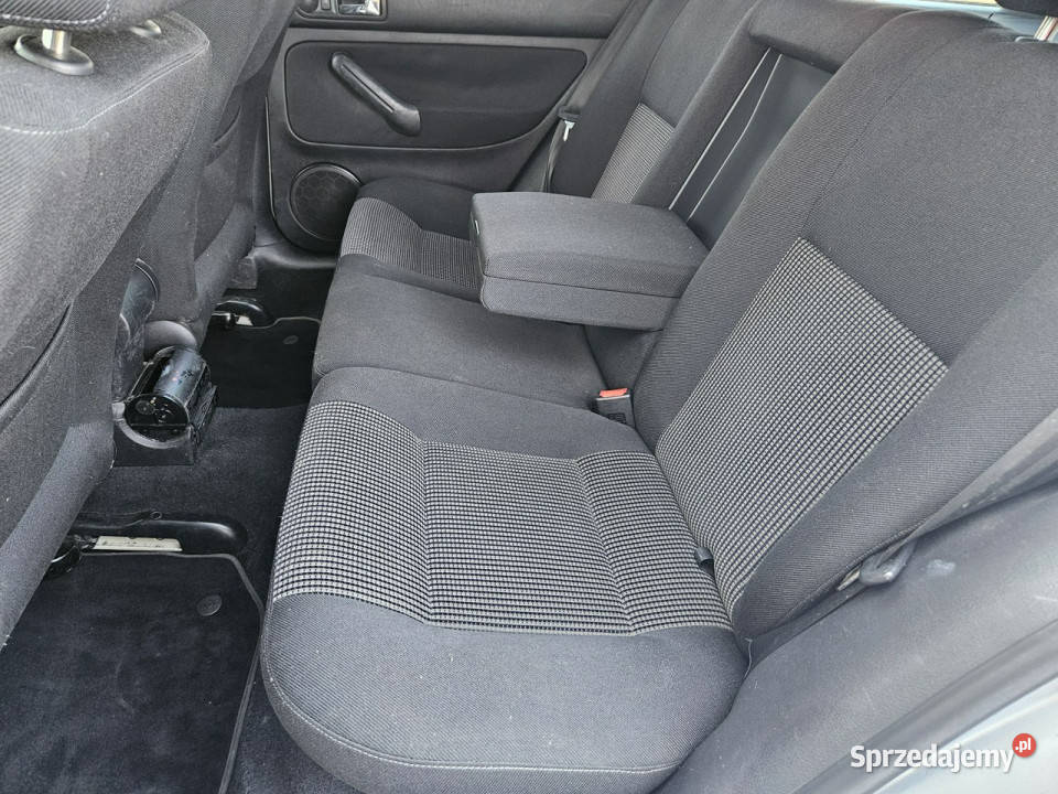 Volkswagen Golf 16 MPi Bez rdzy Org przebieg IV Rybnik