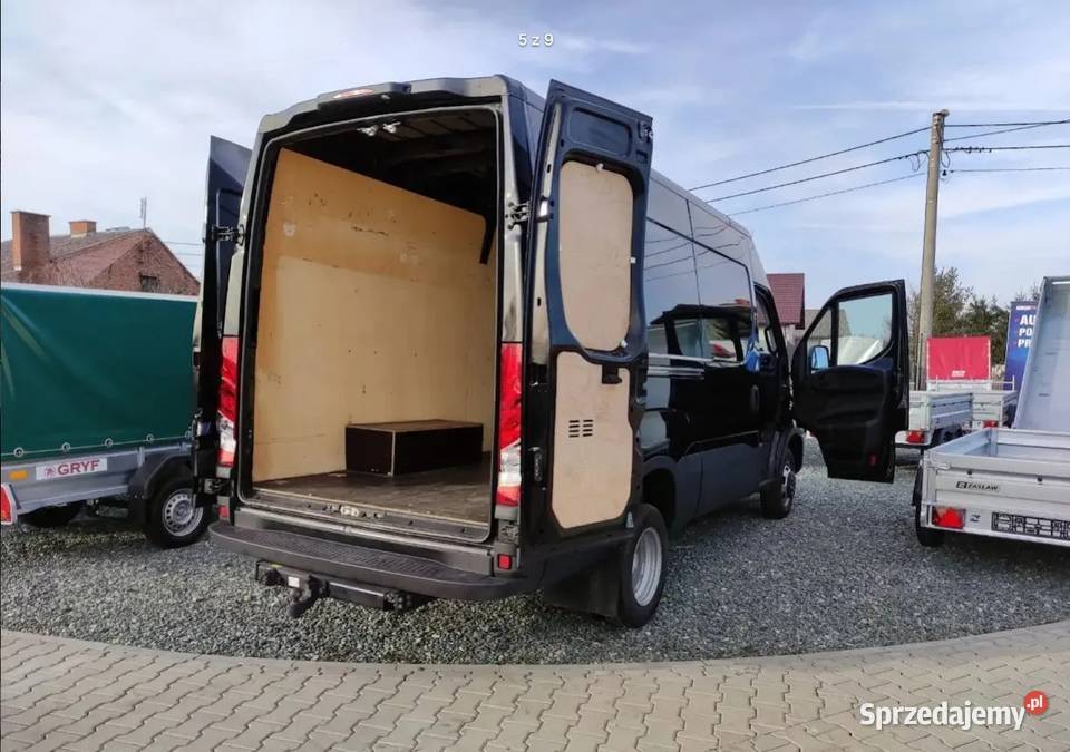 Iveco Daily 35C 210 Furgon Bliźniak Automat Królików