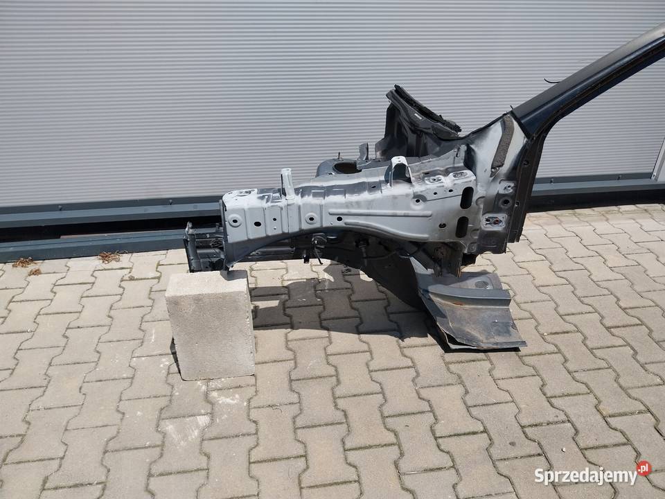 Nissan qashqai 2012 podluznica fartuch slupek Wrocław