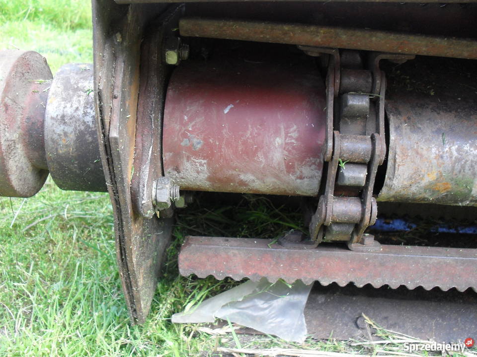 Podajnik pochyły gardziel do Bizon ZO56 Włodary