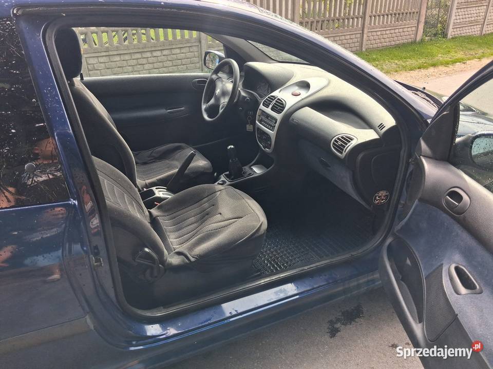 Peugeot 206 14 benzyna możliwa zamiana możliwa zamiana Sekursko