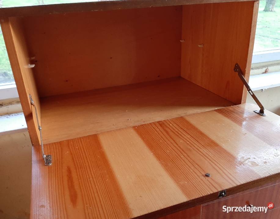 Komoda prl sprzedam