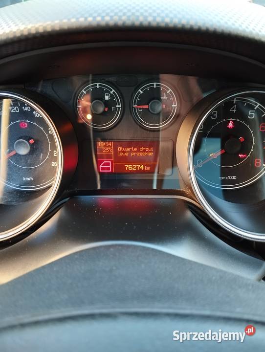 Fiat bravo 14jet benzyna 120 przebieg 76274 Radomsko