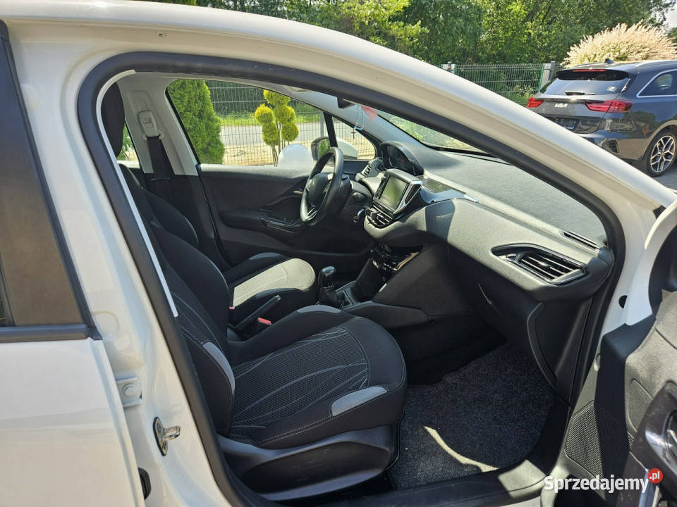 Peugeot 208 12 VTi PureTech Iwłaściciel Skępe