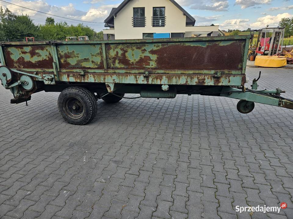 Rozrzutnik obornika 35t Rozrzutniki obornika Stogniowice