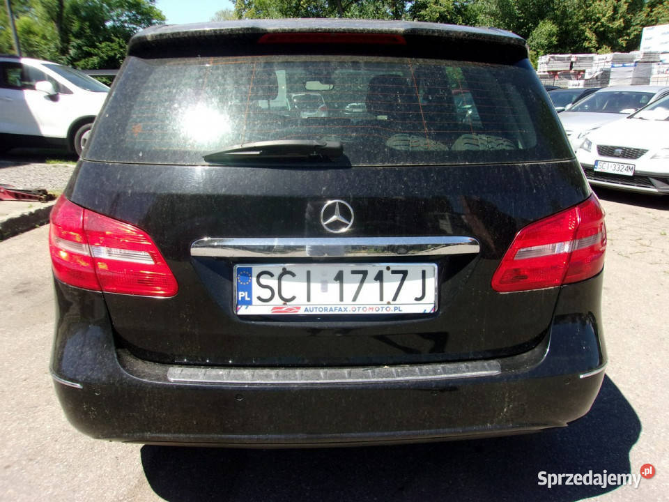 Mercedes B 180 Klimatyzacja Niski przebieg czarny Cieszyn sprzedam