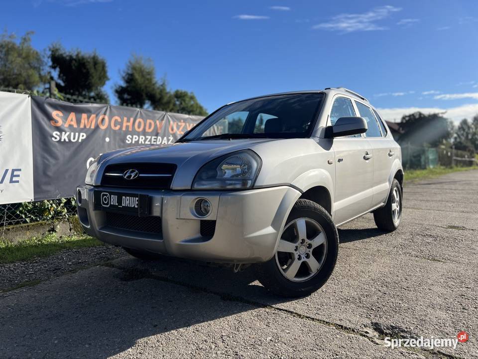Hyundai Tucson klimatyzacja grzane fotele 4x4 Rok produkcji 2004 Bielsko-Biała