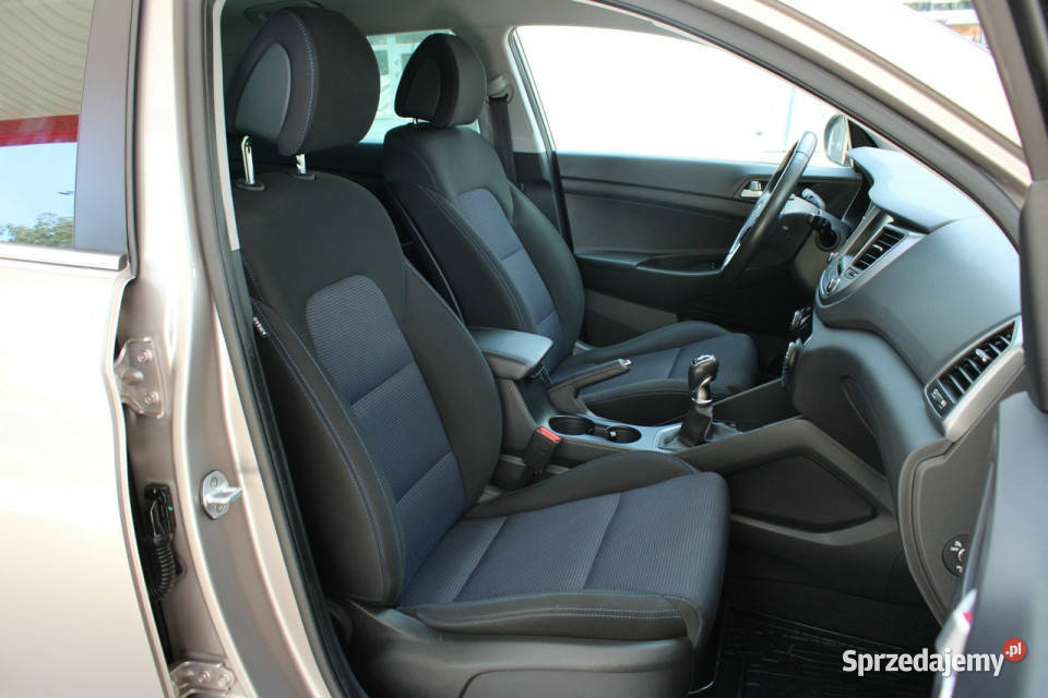 Hyundai Tucson Bezwypadkowy bogata wersja czujnik parkowania śląskie Gliwice