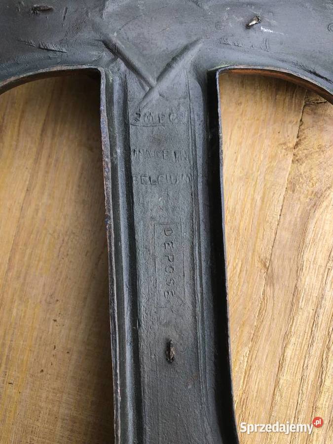 Stary Krzyż krucyfiks sygnowany Łowicz sprzedam