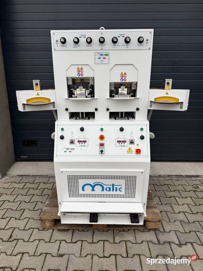 Formowarka maszyna do formowania czubka cholewki Produkcja Łaskarzew