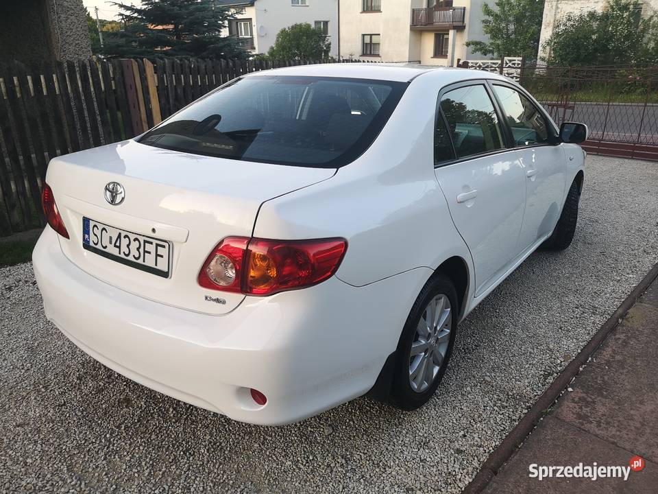 Toyota Corolla 2008 14 d4d 204 17 lat 1