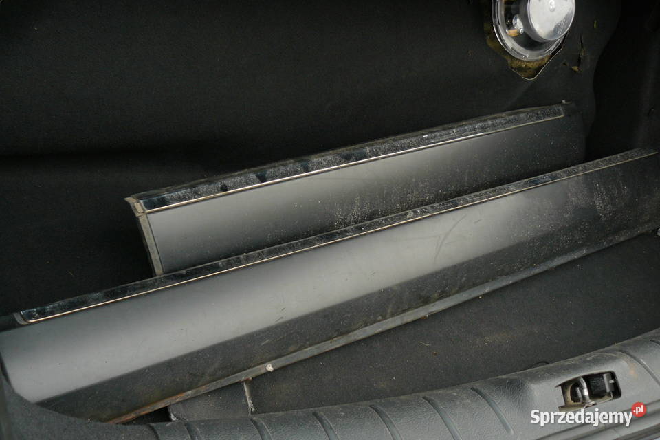 Citroen C5 plastikowe oslony progow osobowe