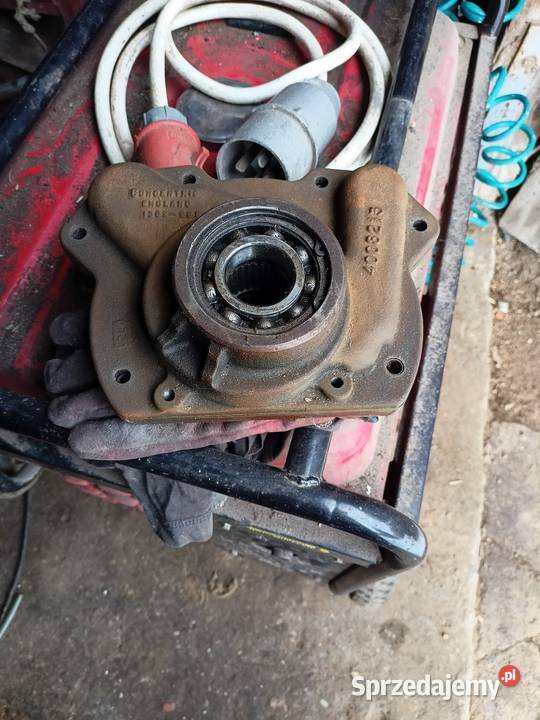 Skrzynia power shift do ford 8630 8730 8830 Boguty-Pianki sprzedam