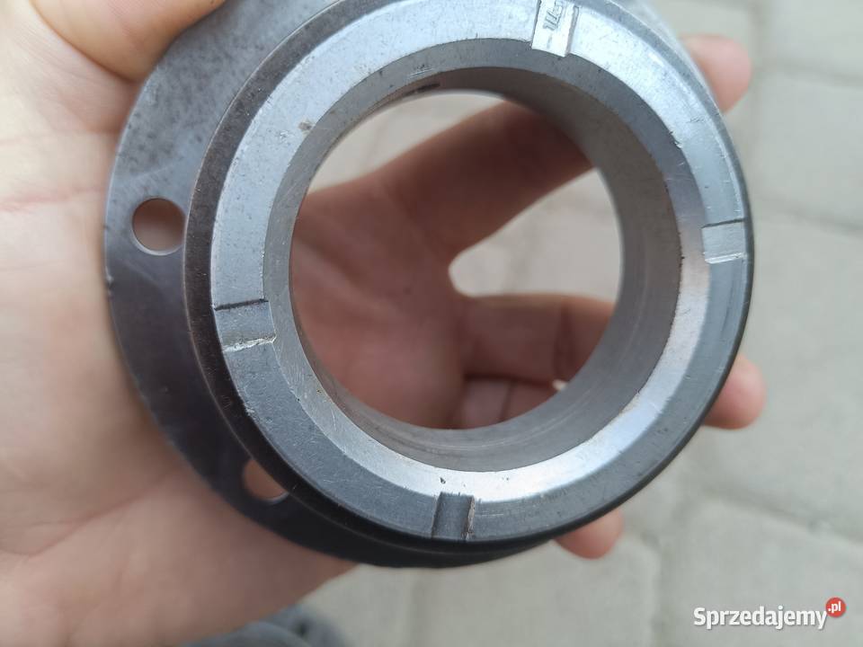 FIAT 126p panewka główna wał Nominał używane śląskie