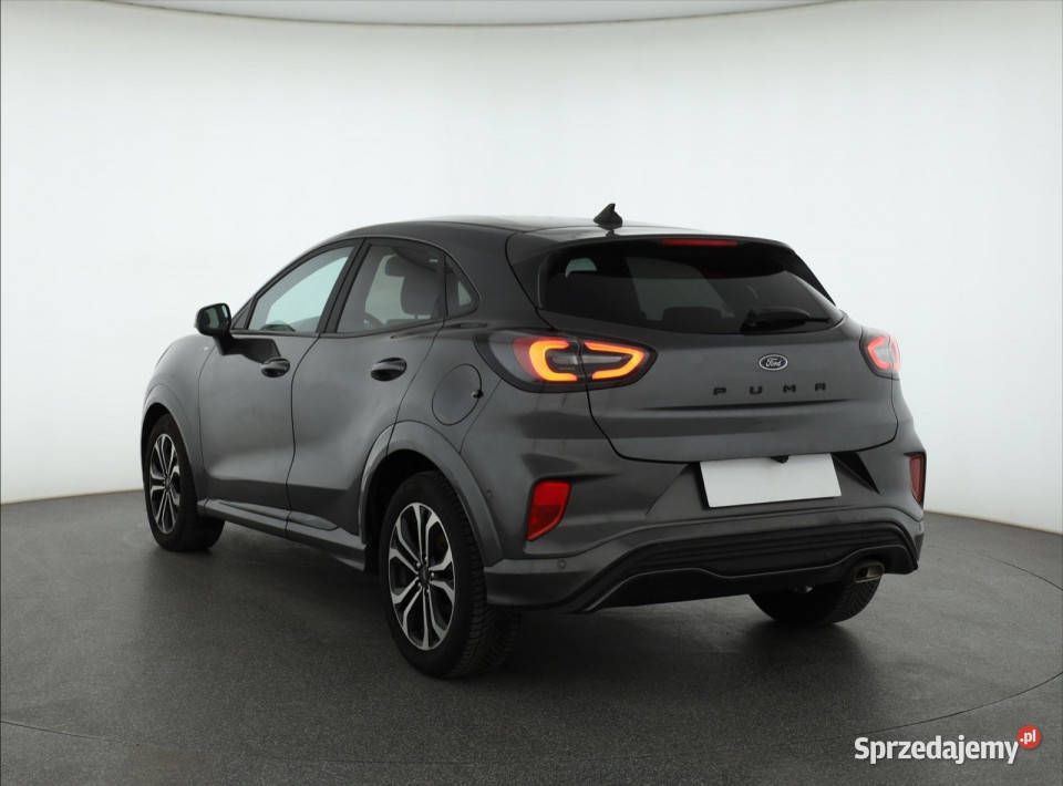 Ford Puma 10 EcoBoost gniazdo USB