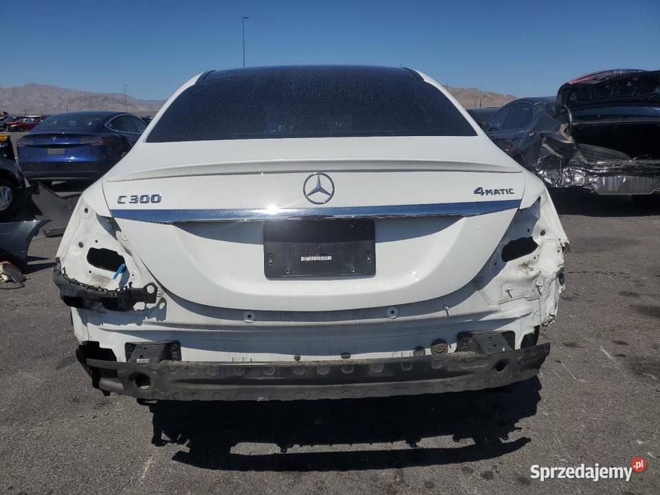 2016 MERCEDESBENZ C 300 4MATIC 4/5