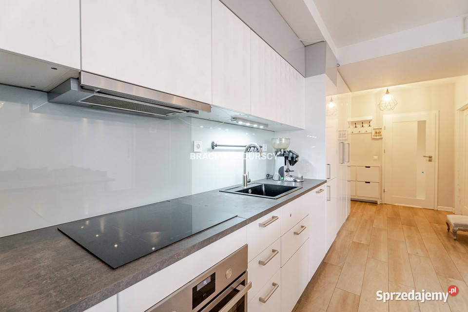 Sprzedaż mieszkania 5317m2 3 pokoje Kraków