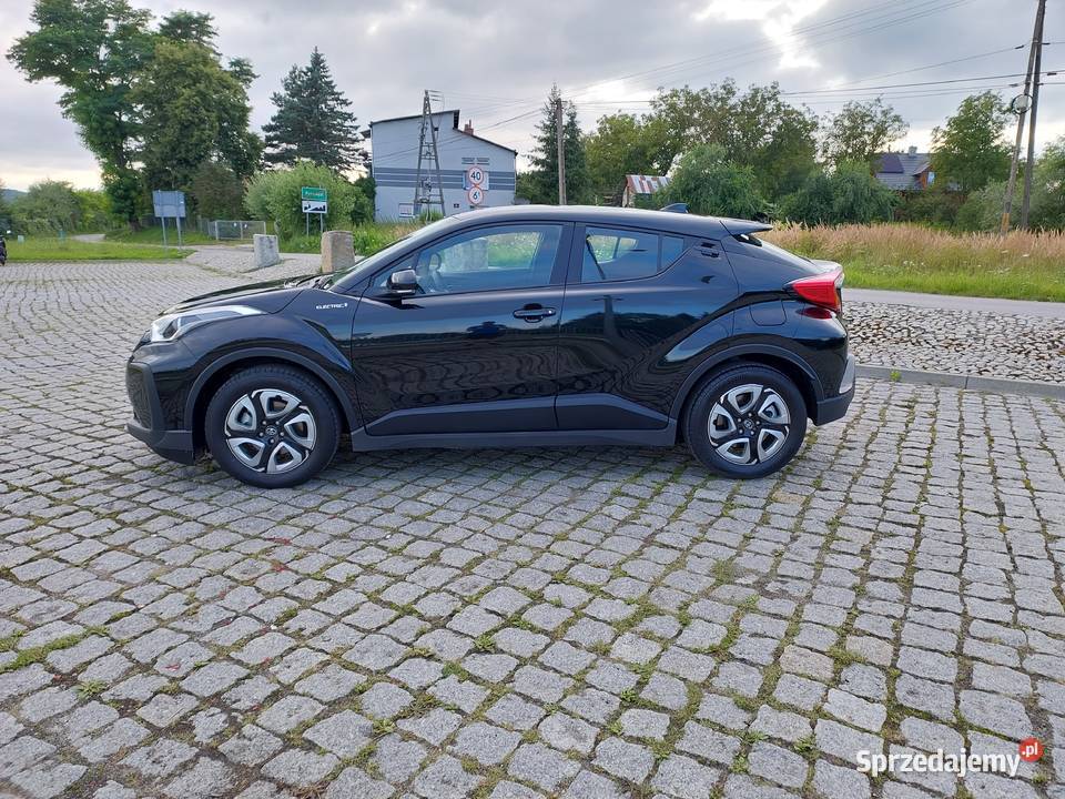 TOYOTA CHR Nowiutka Elektryczna WEBASTO Zasięg C-HR Warszawa