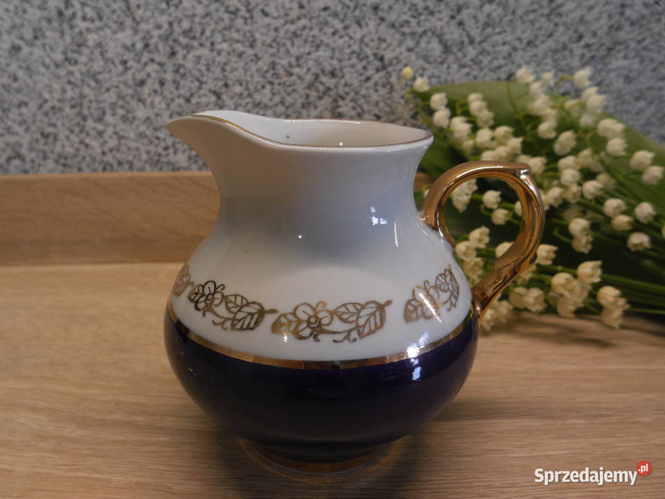 Porcelanowy mlecznik ROSJA Raszków